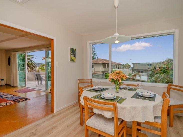 Hosts On The Coast View To Mercury Whitianga Exterior photo